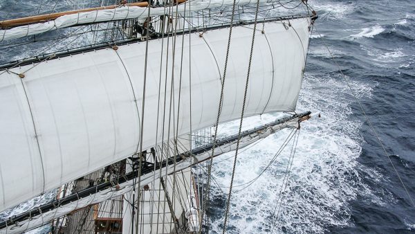 Clipper Stad Amsterdam en de Enkhuizer Zeevaartschool